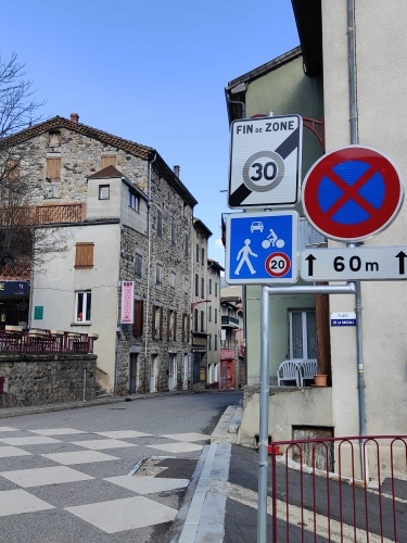 2091448954.jpg